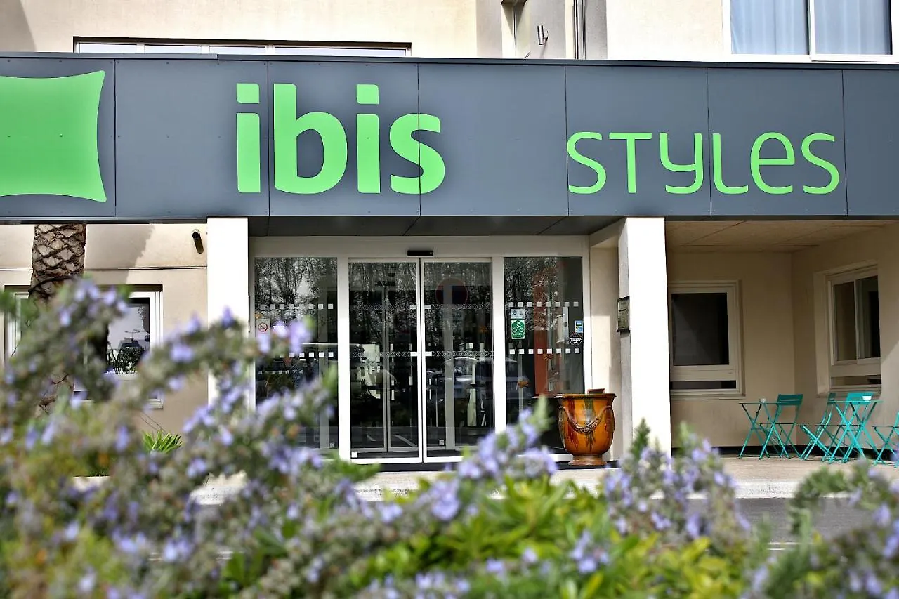 Ibis Styles Avignon Sud Hotel