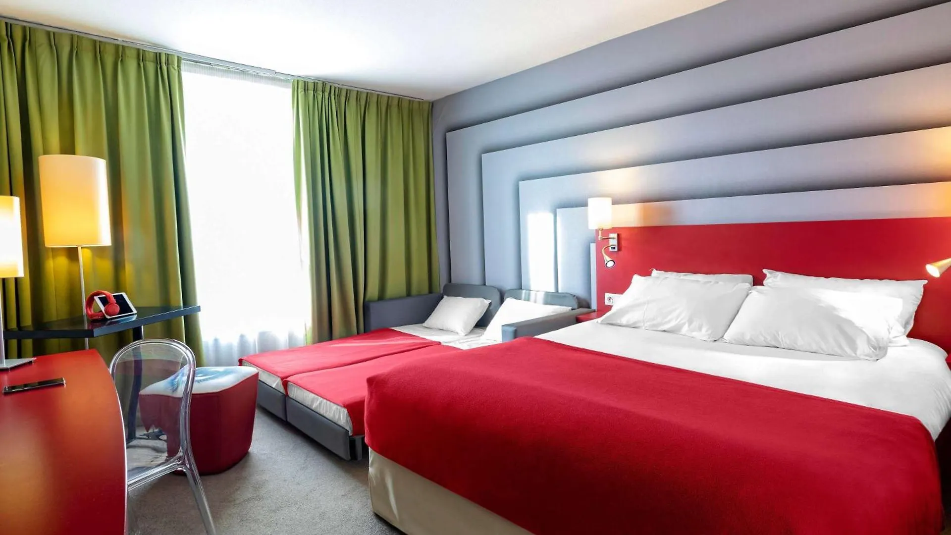Ibis Styles Avignon Sud Hotel 3*,