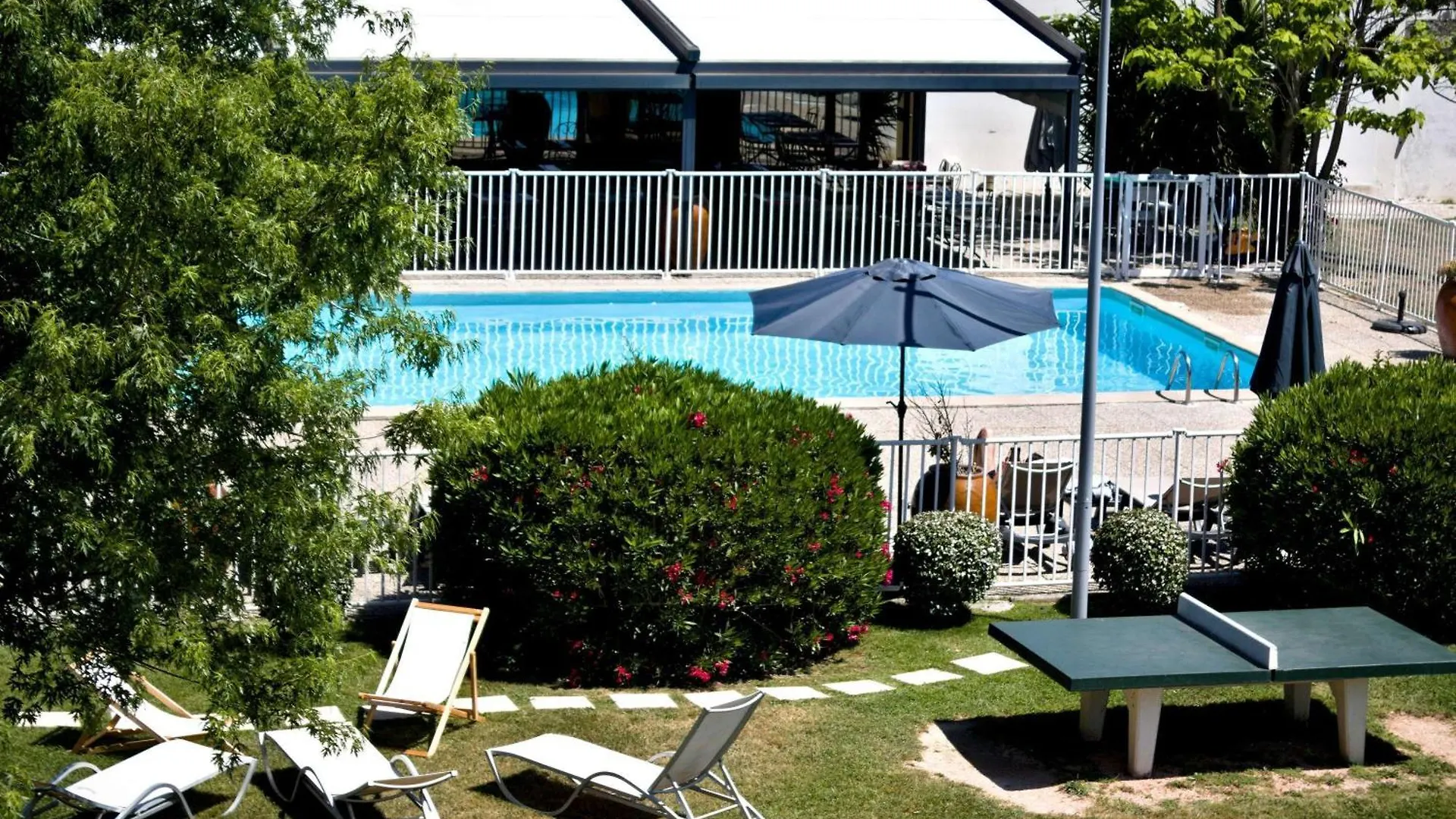 Hotel Ibis Styles Avignon Sud