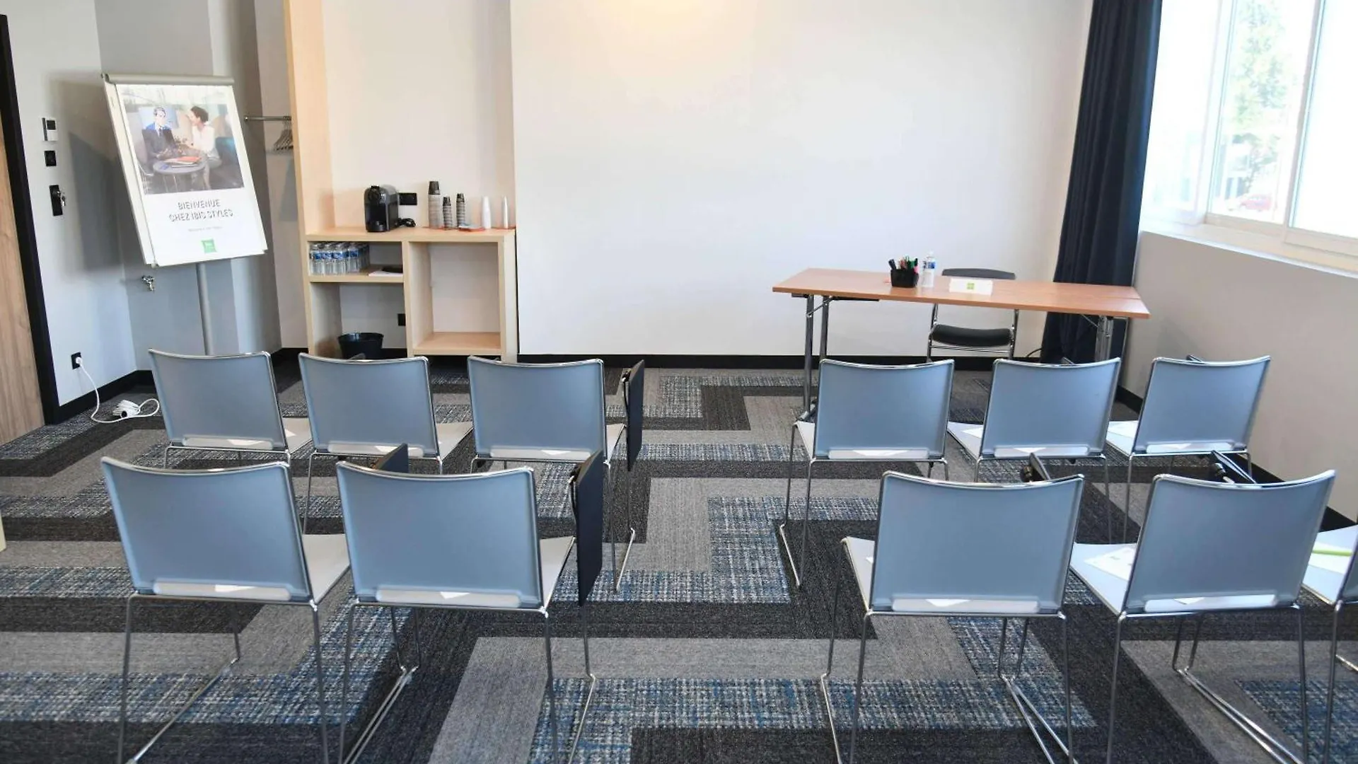 Ibis Styles Avignon Sud Hotel